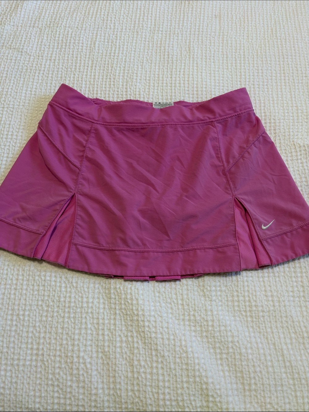 Nike pink women’s skort size small